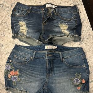 Torrid size 12 shorts